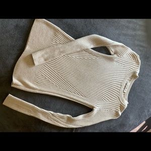 Abercrombie & Fitch Sweater
